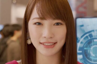 川栄李奈、ロボットと絶妙な掛け合い　オリックスグループ新CM「ロボットレンタル」篇