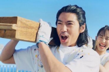 賀来賢人&井桁弘恵、巨大オブジェ作成！開放的&アクティブに爽快な乾杯！／「ジムビーム」CM＋インタビュー