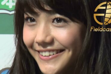 松井愛莉 ミニワンピで股下85センチの美脚披露 Ray専属＆初表紙記念握手会