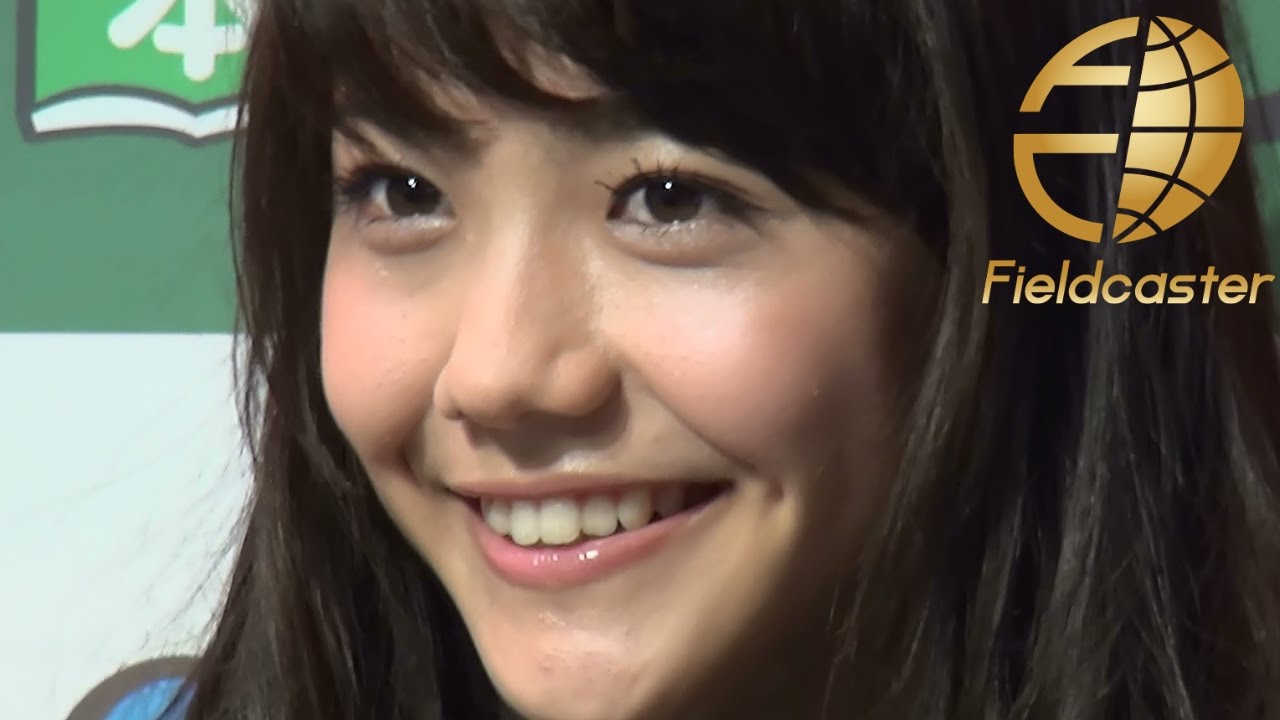 松井愛莉 ミニワンピで股下85センチの美脚披露 Ray専属&初表紙記念握手会 松井愛莉 ミニワンピで股下85センチの美脚披露 Ray専属&初表紙記念握手会