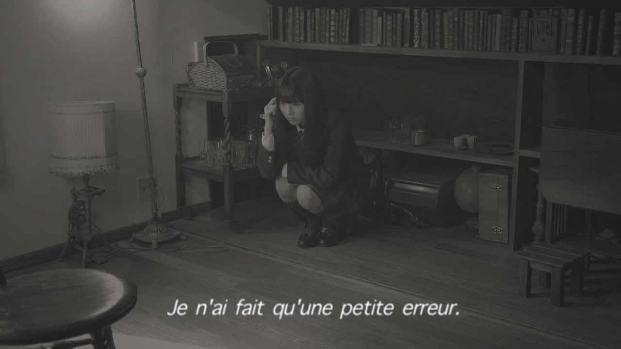 欅坂46 上村莉菜 『椅子は椅子をやめたがっている』 欅坂46 上村莉菜 『椅子は椅子をやめたがっている』