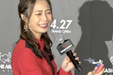 アニメ大好き宇垣美里がガンダムのフィギュアにうっとり！／「TAMASHII NATIONS TOKYO」オープニングセレモニー