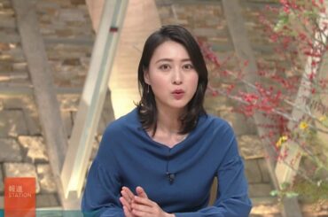 小川彩佳アナ　横乳クッキリ！