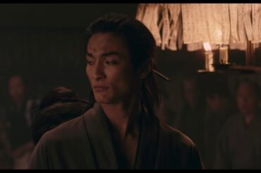 高良健吾、多部未華子を襲う暴漢をすりこぎ棒一本で退治！『多十郎殉愛記』本編映像