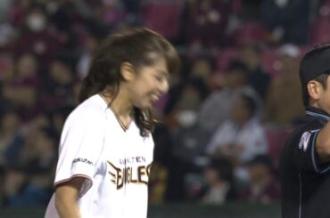 0928 E-F 始球式 ミヤギテレビアナウンサー 鈴木沙喜代さん