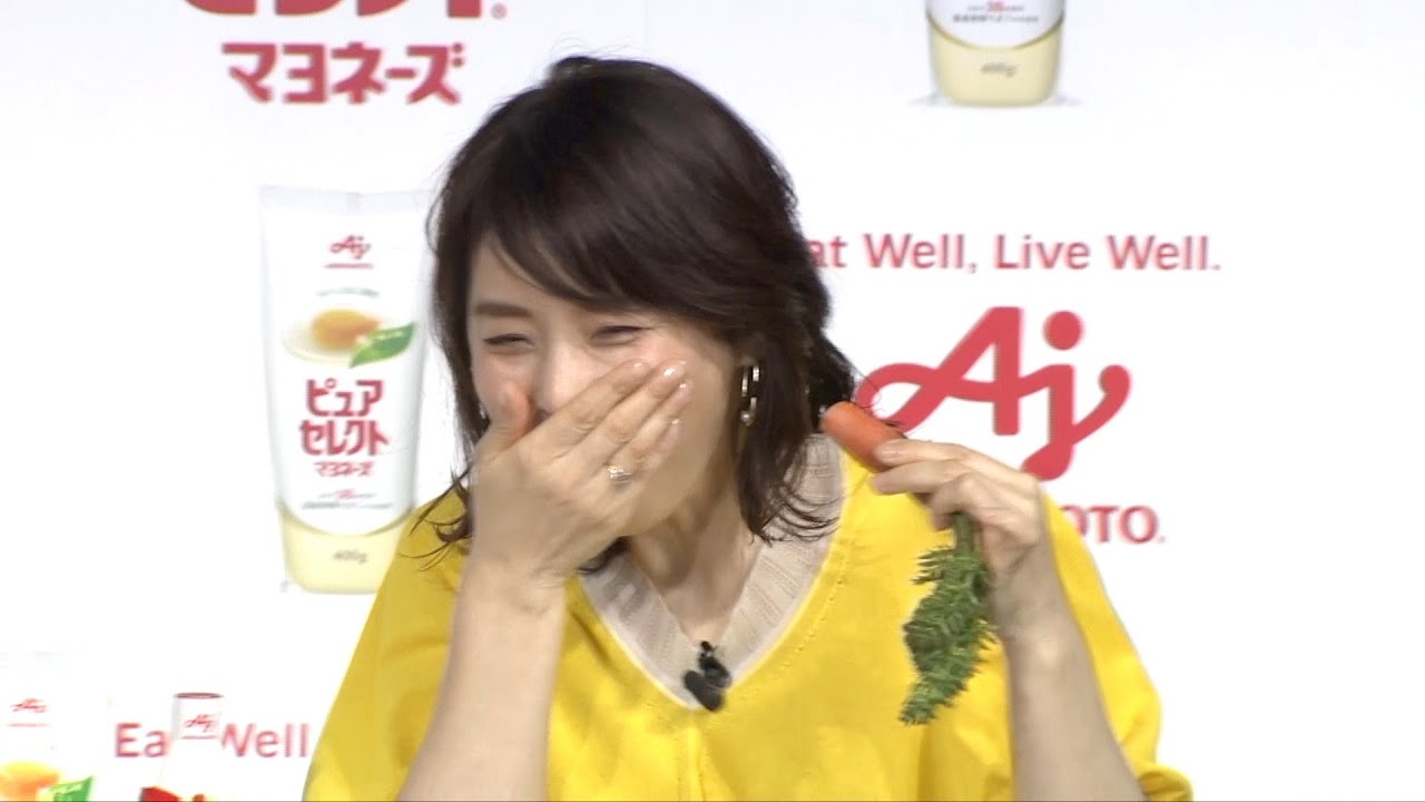 石田ゆり子、無邪気に照れ笑い!50代とは思えぬ“ピュアさ” 「初体験」の野菜収穫に大満足! 味の素『ピュアセレクト マヨネーズ』新CM発表会 石田ゆり子、無邪気に照れ笑い!50代とは思えぬ“ピュアさ” 「初体験」の野菜収穫に大満足! 味の素『ピュアセレクト マヨネーズ』新CM発表会
