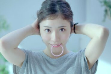 新CMではしゃぐ松岡茉優が可愛すぎる！アクエリアスからの新しい水『アクエリアス ウォーター』CM