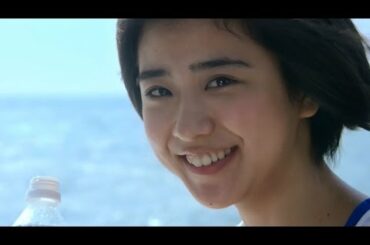 黒島結菜、12代『カルピスウォーター』キャラクターに抜てき　『カルピスウォーター』TVCM「海の近くで 初夏」篇