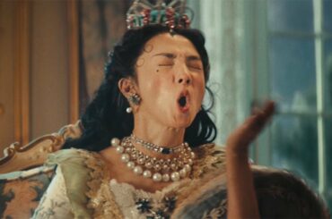 満島ひかり、渾身の“口太鼓”披露　松田龍平も感心「さすがですね」　UQ mobile「UQUEEN」新CM「効果音」編