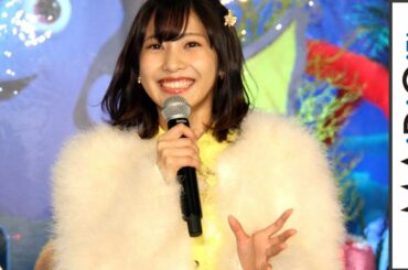 佐野ひなこ、ドリーの尾ひれイメージした黄色のワンピにファーを合わせたファッション　「ファインディング・ドリー」MovieNEX発売記念イベント1