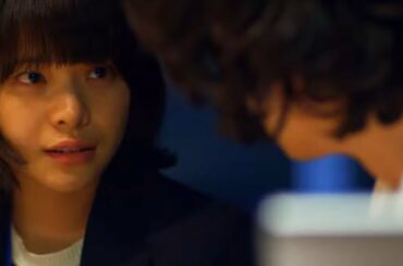 岸井ゆきの、町田啓太と恋に落ちる？　じっと見つめて…　映画「前田建設ファンタジー営業部」本編映像が公開