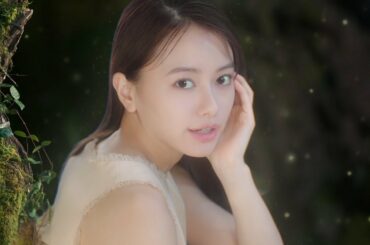 波瑠＆成海璃子＆山本舞香、美しいホタルの精に　すらり腕出し美肌披露　MEDULLA新CM「HOTARU ホタルの光篇」