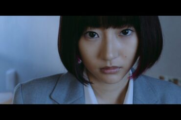 武田玲奈、制服姿で大開脚！チャイナドレス・サンタ・女子高生・7種のコスプレに大変身　「2020ボートレースCMシリーズ『ハートに炎がついたワケ』case1:レナの場合。