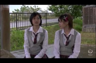 じゃれ合うゆーりりぽん