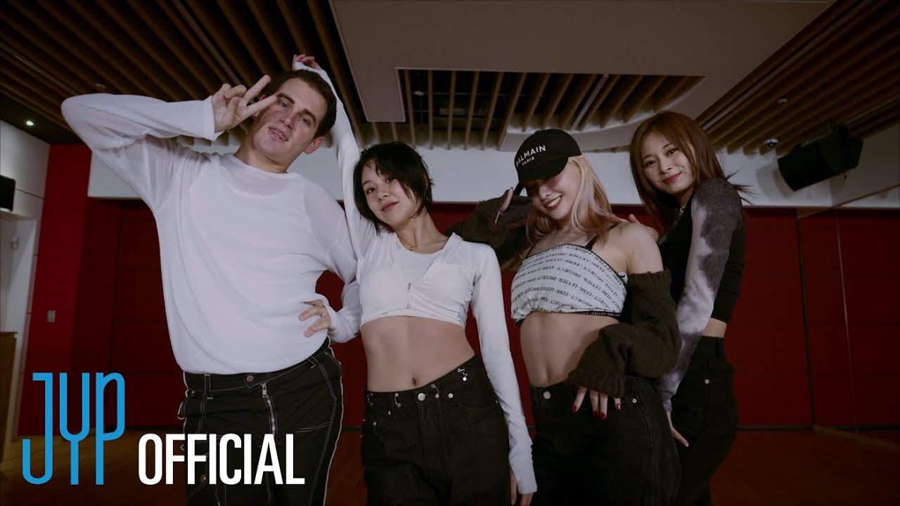TWICE MOMO, CHAEYOUNG, TZUYU X Kiel Tutin “bloodline (Ariana Grande)” Dance Video TWICE MOMO, CHAEYOUNG, TZUYU X Kiel Tutin “bloodline (Ariana Grande)” Dance Video