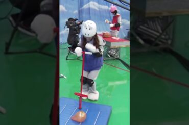 【守屋麗奈】いきなりマットの上でのホッピングは難しいと思うんだなん :(【櫻坂46】