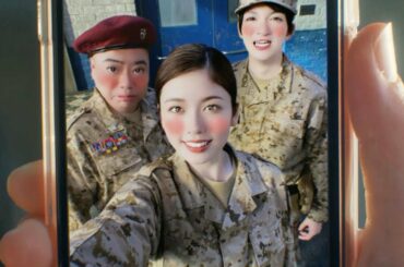 小芝風花の「ヤバいよ～」に出川哲朗メロメロ　激盛れ自撮り写真も公開　「トップウォー」新CM＆メーキング