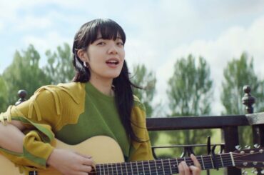 あいみょんが「ハルノヒ」アコースティックVer.披露　多部未華子と共演でTVCM初出演　『淡麗グリーンラベル』新CM「New Green篇」「GREEN JUKEBOX 旅篇」＆メイキング