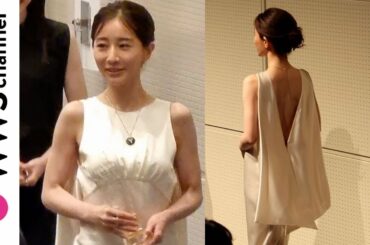 田中みな実、美背中アピールの白ドレスで日本ジュエリーベストドレッサー賞に登場！
