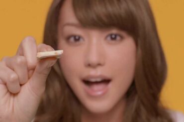 桐谷美玲 CM ブルボン アーモンドラッシュEXクリーミーホワイト