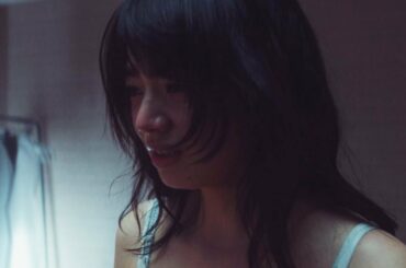 小松菜奈が泣き叫ぶ　“潔癖症”林遣都の衝撃映像も　孤独な二人のラブストーリー「恋する寄生虫」予告