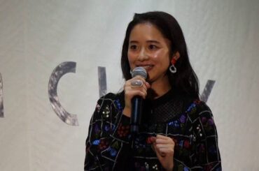 堀田真由、イルミネーション点灯式に！