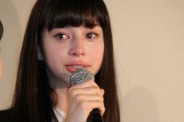 中条あやみ “卒業証書”に感激の涙　映画「劇場版　零～ゼロ～」映画「劇場版　零～ゼロ～」公開舞台あいさつ(2)