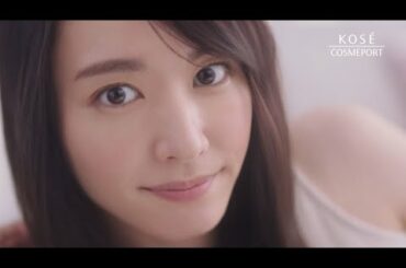 新垣結衣、潤いヘア「触ってみる？」（CM コーセーコスメポート／新垣結衣）