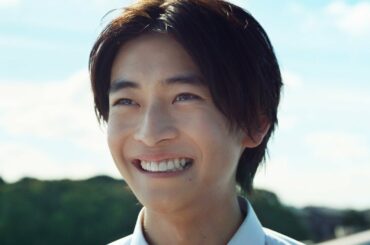 高橋文哉＆吉川愛、青春全開！制服姿で全力ダッシュ　曽田陵介＆福山絢水＆安斉星来も出演、楽曲はGReeeeN！　シーブリーズ新ウェブCM「青春のバトン」編