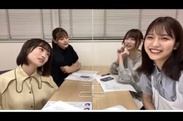 掛橋沙耶香をいじる早川聖来と柴田柚菜