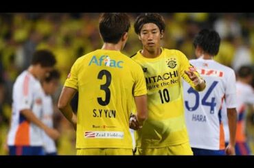 横浜FM移籍の元日本代表FW大津祐樹、アナウンサー久冨慶子さんと“元日入籍”で2ショット公開