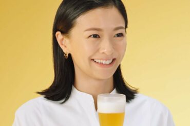 榮倉奈々、笑顔で「好き！」　おいしさに思わず本音ポロリ!?　鈴木亮平＆唐沢寿明も出演「キリン一番搾り 糖質ゼロ」新CM