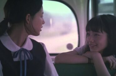 【HD】 石井杏奈 小松菜奈 ドコモdビデオ「転校生」篇 CM(15秒)