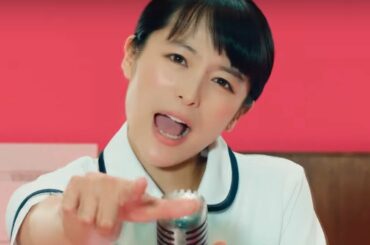 清野菜名、ナース服姿で熱唱！　「看護のお仕事」新CM公開