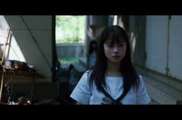 “赤い人”がくる…橋本環奈主演『カラダ探し』特報映像