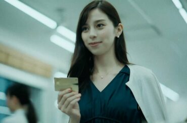 鈴木京香、中条あやみ、石橋静河、東京03飯塚ら豪華共演の北海道限定CMが公開！　「三井住友カード（NL）」新CM「近くのコンビニ」編