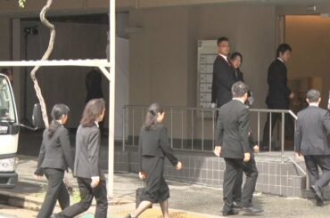 美玲さんに最後の別れ 同級生ら参列し葬儀