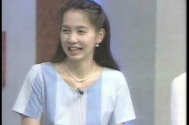 女子アナ・パンチラ17