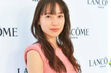 戸田恵梨香、クリスマスの過ごし方は「質素です（笑）」　『ランコム バーチャル ホリデー ストア』オープニングPRイベント
