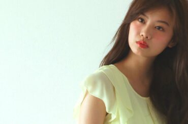 ノンノ９月号　泉はる・久慈暁子“高見え確実な服＆小物”撮影の様子