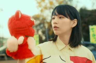 のん (能年玲奈) アップル 「アップルに相談だ！車検」篇 TVCM