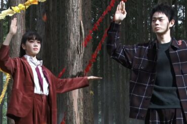 菅田将暉＆小松菜奈、一糸乱れぬアートなダンス　『niko and ...』新WEBムービー「autumn true true true」＆インタビュー