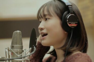 前田敦子・竹達彩奈・愛美が歌声披露　グラコロ初のアニメCM