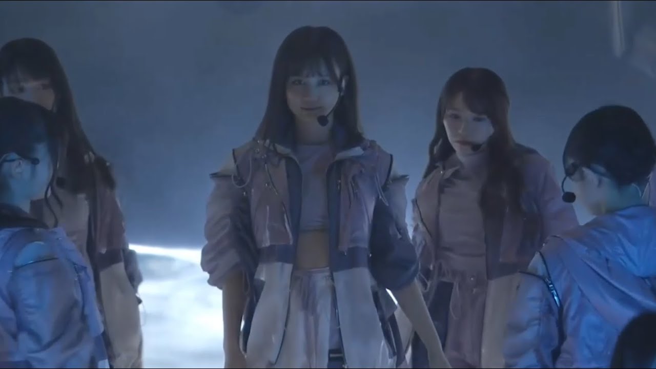 Nogizaka46 - Route 246 [Nakamura Reno Center] - Moe Zine