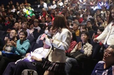 SKE48須田亜香里、大場美奈、北川綾巴が映画『アイドル』 初日舞台挨拶に登場！