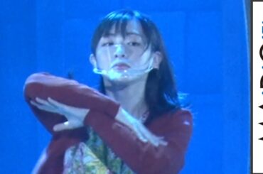 元乃木坂46生駒里奈、主演舞台でキレキレダンス＆制服姿披露！　「かがみの弧城」公開舞台げいこ