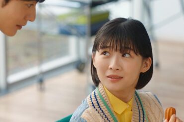 岡田将生＆伊藤沙莉、“ひとくち”をめぐり心理戦　コミカルな掛け合い披露　マクドナルド新CM　ひとくちチュロス「サクふわ」編