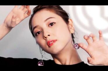 ママになった佐々木希が、愛されタイガーポーズ／タイガーSAHARAステンレスボトルCM