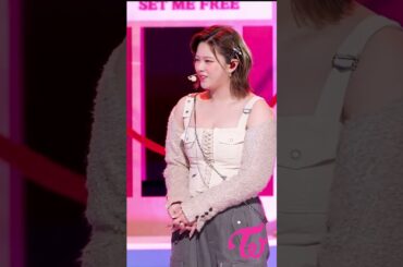 Twice ナヨンとツウィがSTAYCのTeddy Bearをダンス / ジョンヨン面白い / Nayeon and Tzuyu dances STAYC Teddy Bear / #Shorts