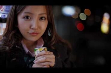 桜の栞「卒業おめでとう」　板野友美 倉持明日香 / AKB48 [公式]
